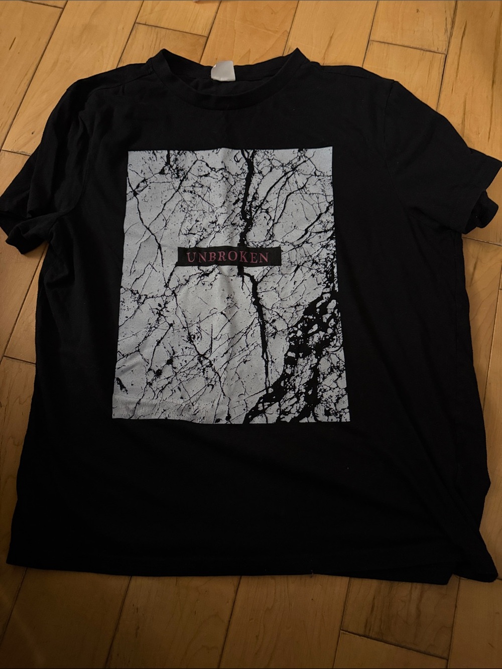 Men's Black 'Unbroken' Graphic Short Sleeve Tee